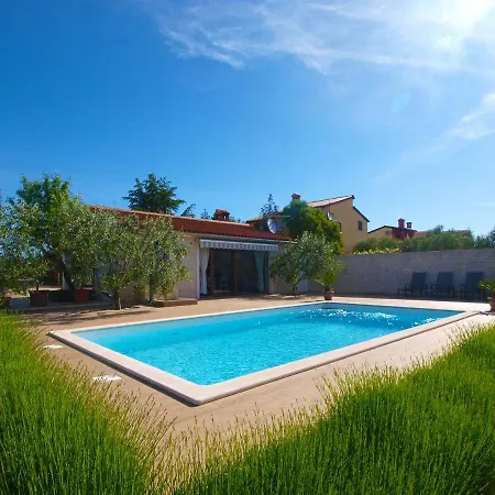 House Sergio 2206